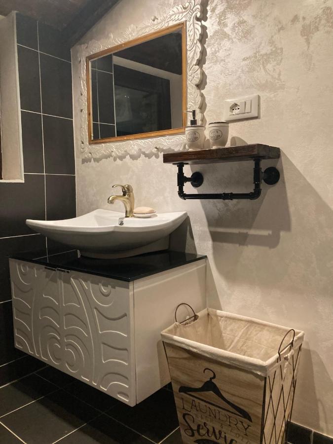 サンテウフェミーア・ア・マイエッラ Casa Mupiヴィラ エクステリア 写真